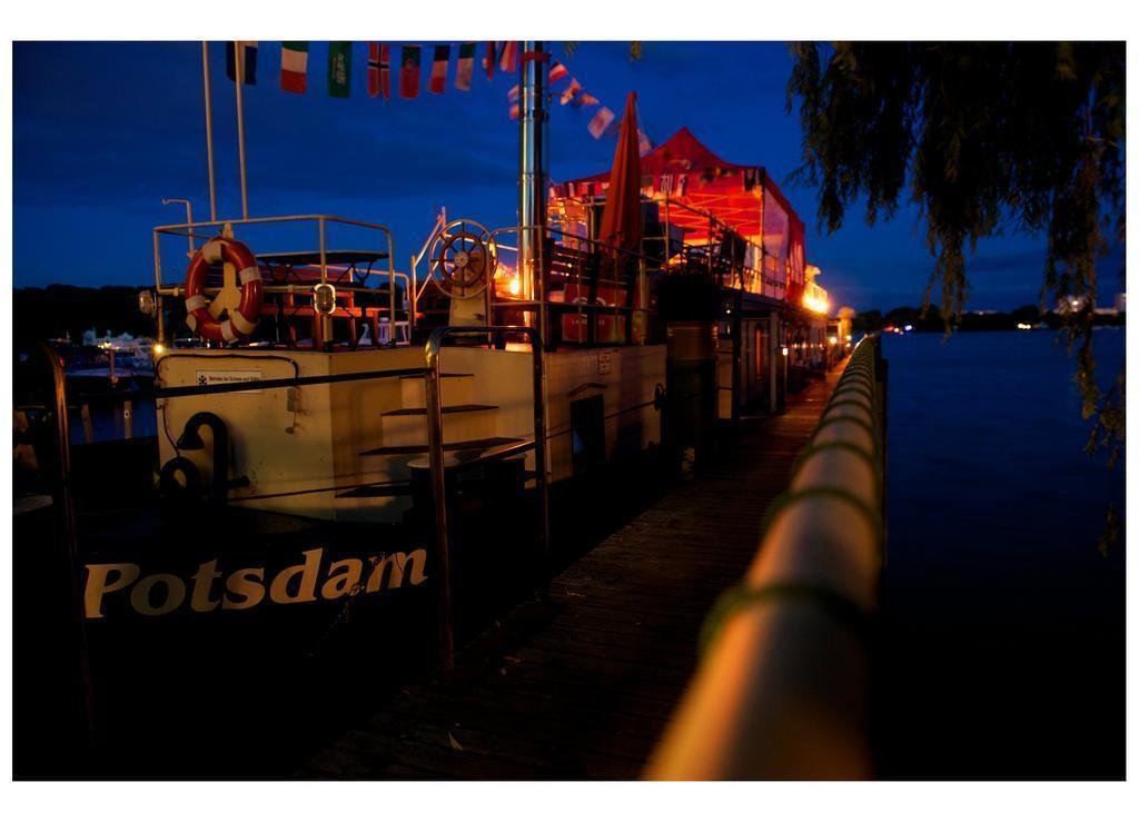 Schiffspension Luise — Potsdam