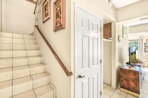 Bahia Vista C63 — Avalon — photo 2