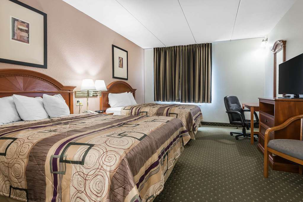 Quality Inn & Suites Binghamton Vestal - photo 12