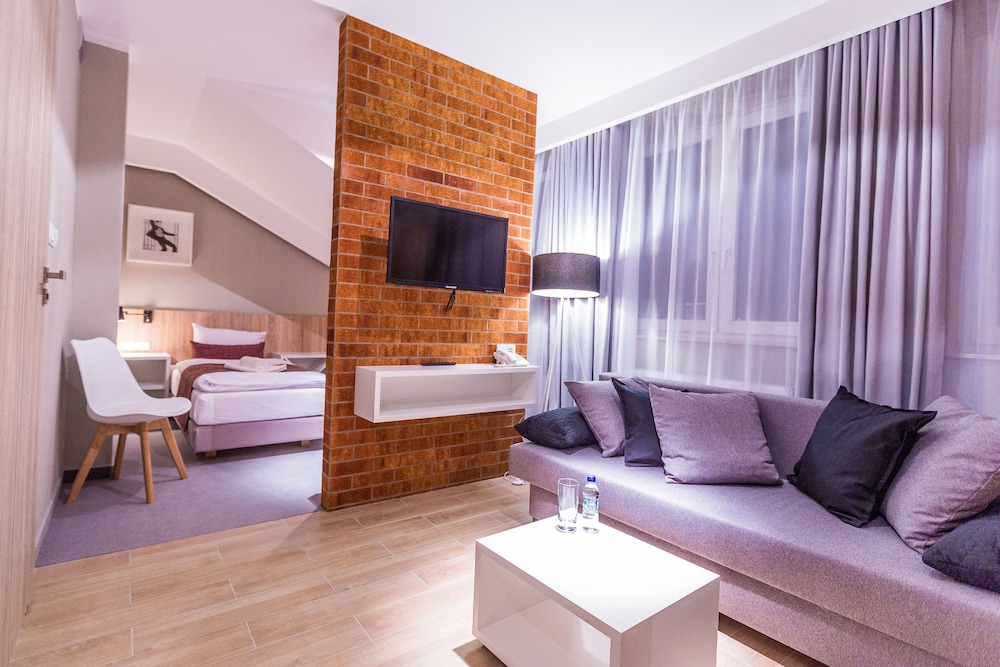 Hotel Falcon - carbon neutral hotel in Rzeszow