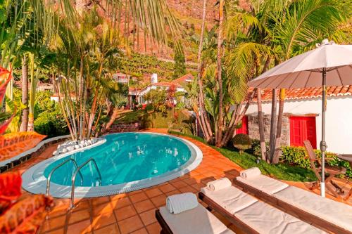 OurMadeira Villa do Mar I — 4-Star Luxury Hotel in Arco Da Calheta, Portugal