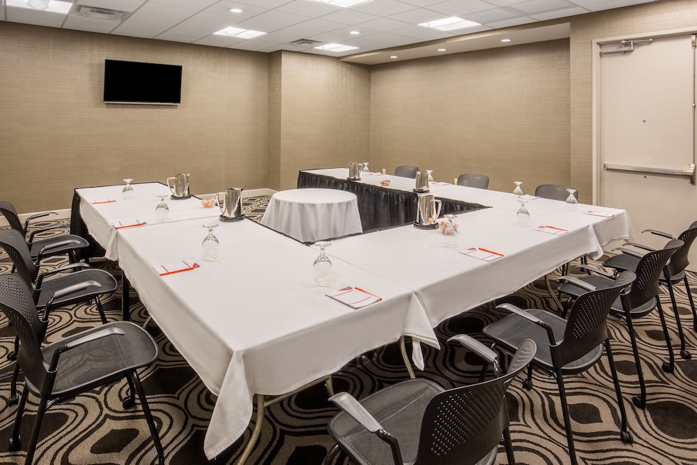 Crowne Plaza Phoenix Airport PHX by IHG - photo 63
