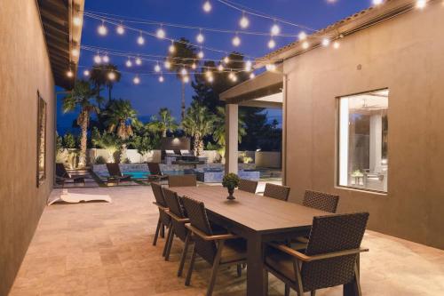 HoZho Residence on Sweetwater — 4-Star Luxury Hotel in Phoenix, United States