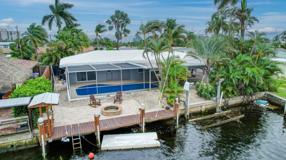 Waterfront Paradise Chic 3 Bdr — Pompano Beach