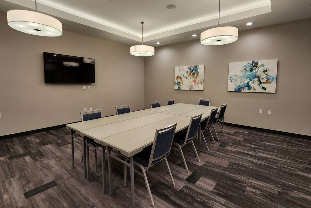 Hawthorn Extended Stay by Wyndham Pflugerville - photo 23