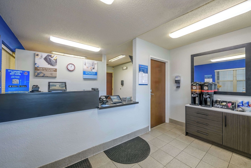 Studio 6 Columbus GA Columbus Airport - photo 3