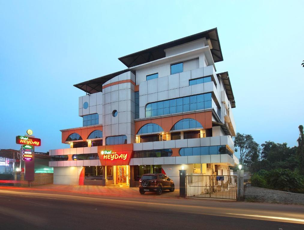 Hotel Heyday — hotel in Pathanamthitta