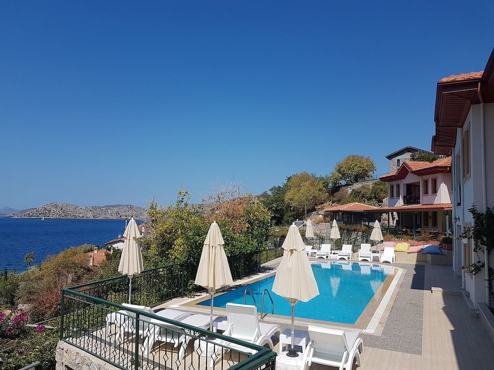 Saranda Club Hotel — 4-Star Luxury Hotel in Bodrum, Turkey