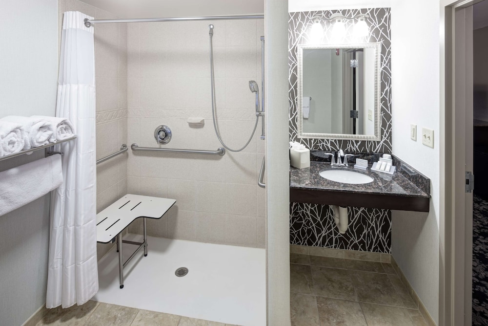 Hilton Garden Inn Cincinnati Mason - photo 23