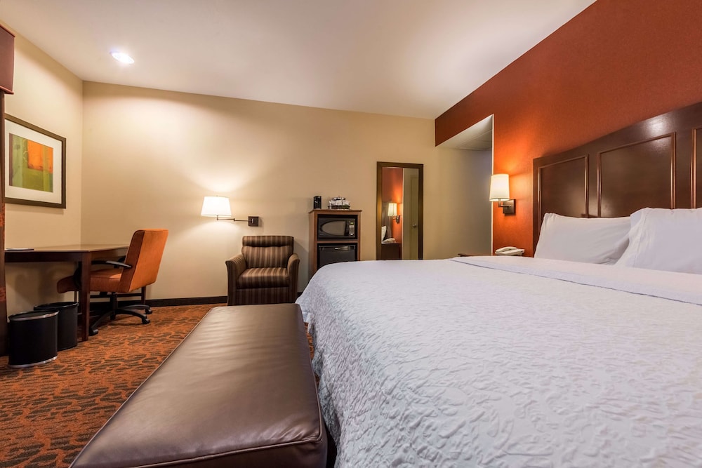 Hampton Inn & Suites Boulder North - photo 10