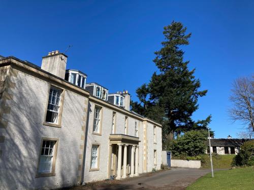 Aultnaskiach House Apartment Inverness — 4-Star Luxury Hotel in Inverness, United Kingdom