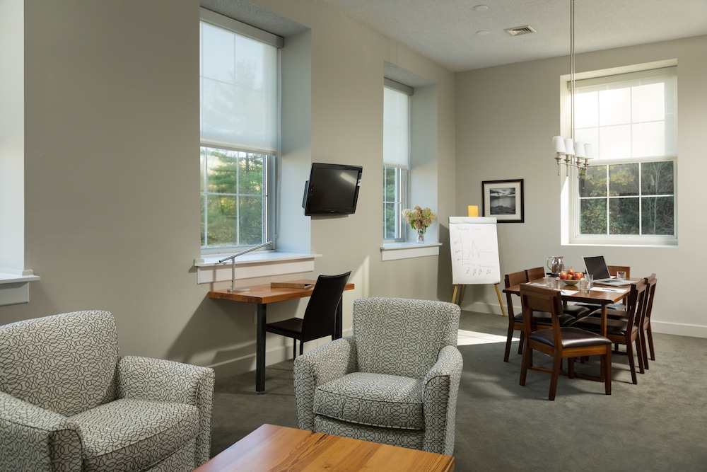 Ledges Hotel - photo 4