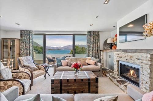 Pembroke Luxury Apartment — 4-Star Luxury Hotel in Wanaka, New Zealand