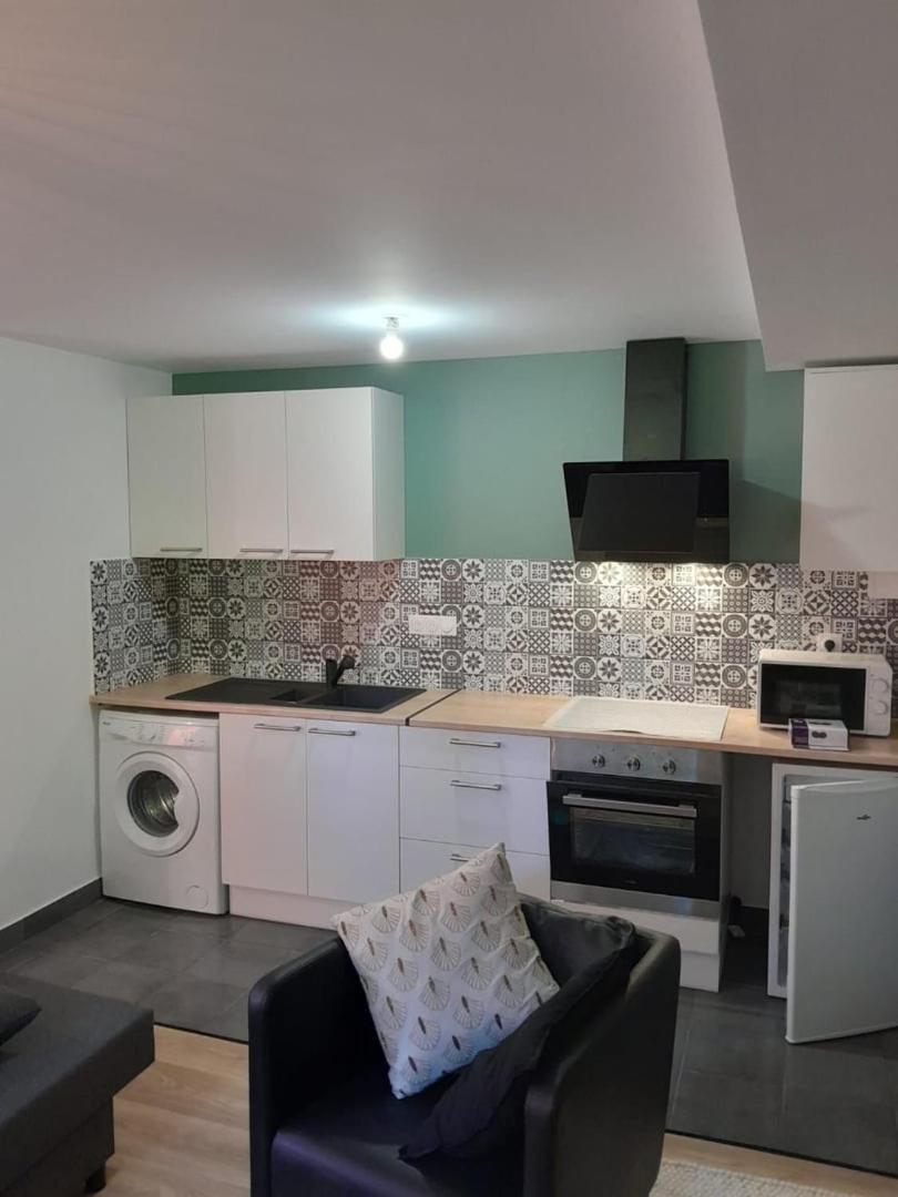Le Coucou Studio Tout Equipe Proche Gare — hotel in Saint-Brieuc