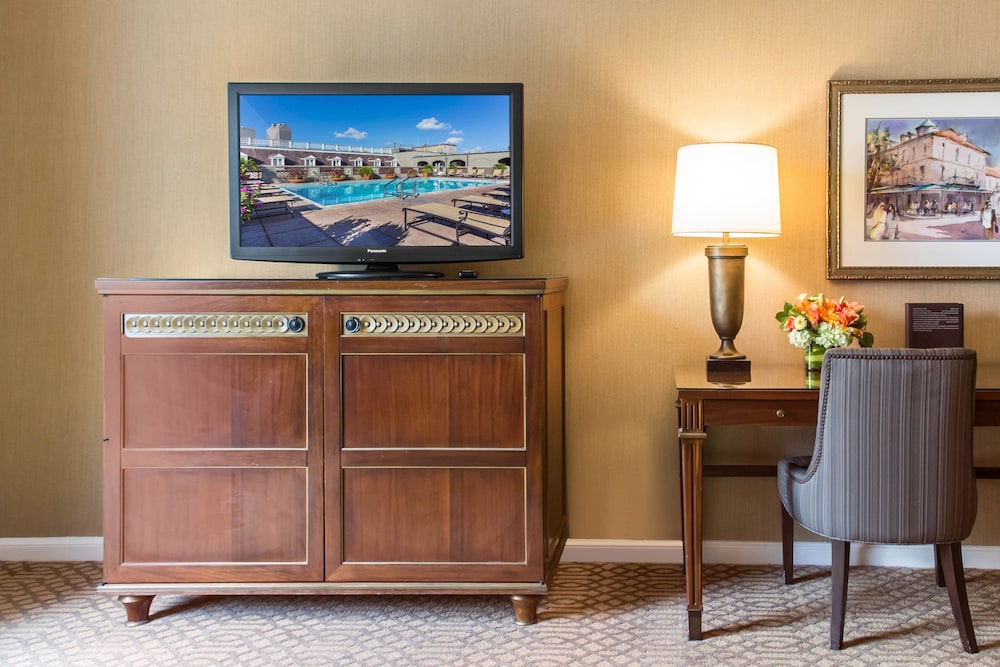 Omni Royal Orleans Hotel - photo 12