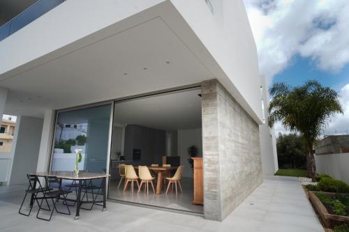 Manu House — 4-Star Luxury Hotel in Lagos, Portugal