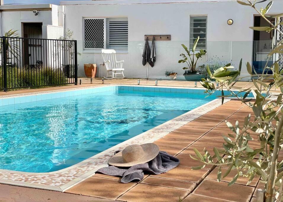 The Landing Aldinga Beach Front Private Pool in Aldinga Beach, Australia