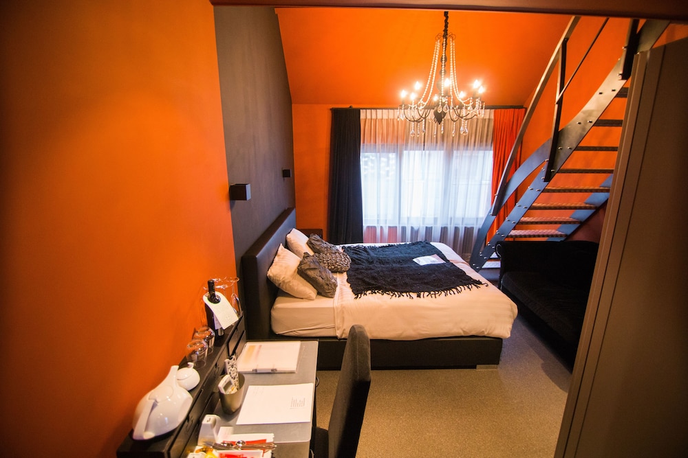 Hotel Moon — hotel in Sint-Niklaas