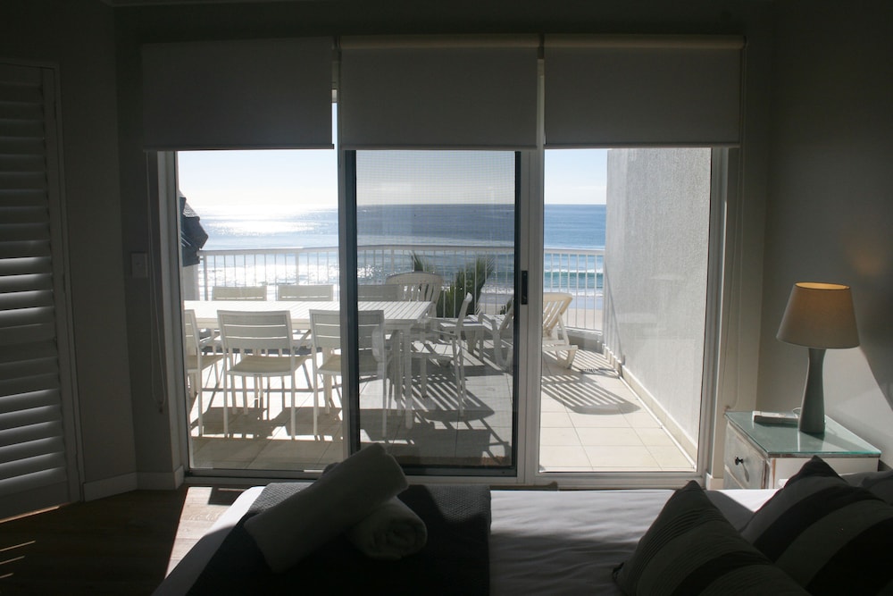 Surfers Horizons Resort — Palm Beach — photo 3