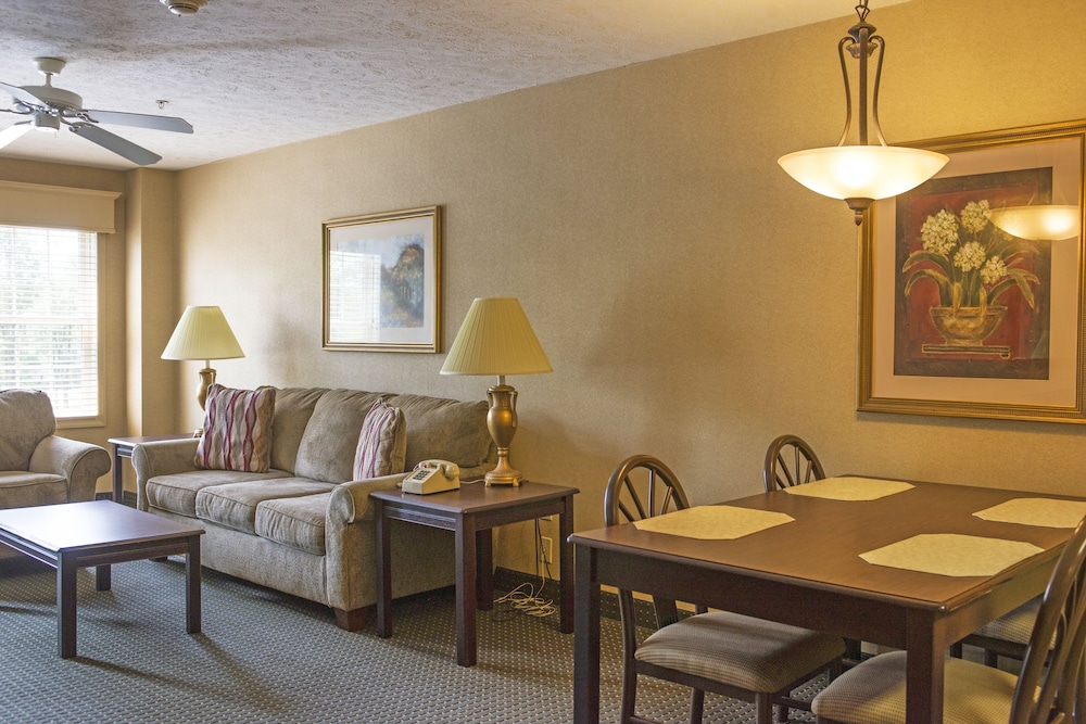 Split Rock Resort - photo 27