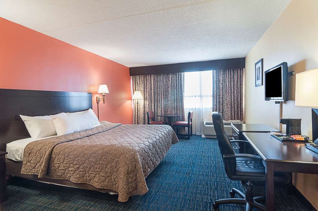 Rodeway Inn Meadowlands - photo 13