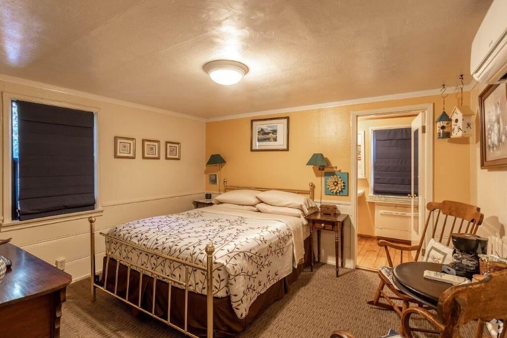 Idyllwild Inn - photo 51