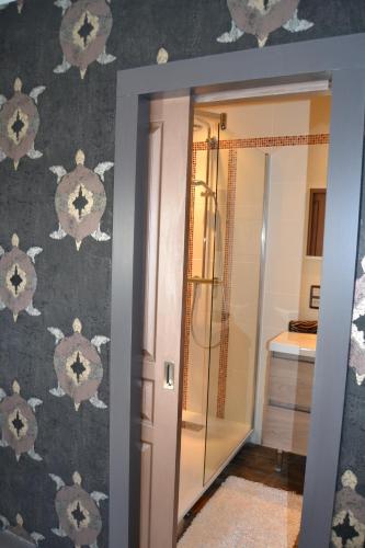 Le Manoir de Bonningues les Ardres in Calais, France