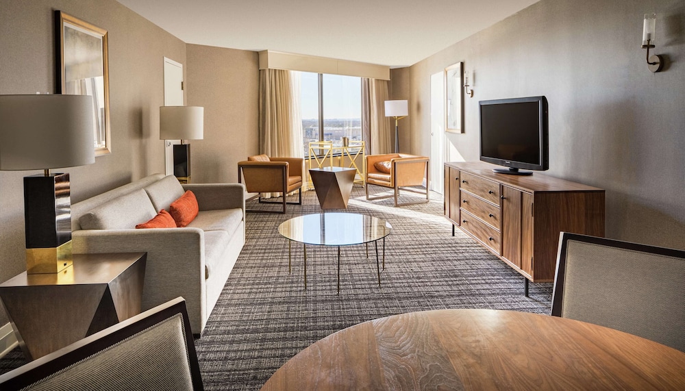 DoubleTree by Hilton Dallas Near the Galleria - photo 18