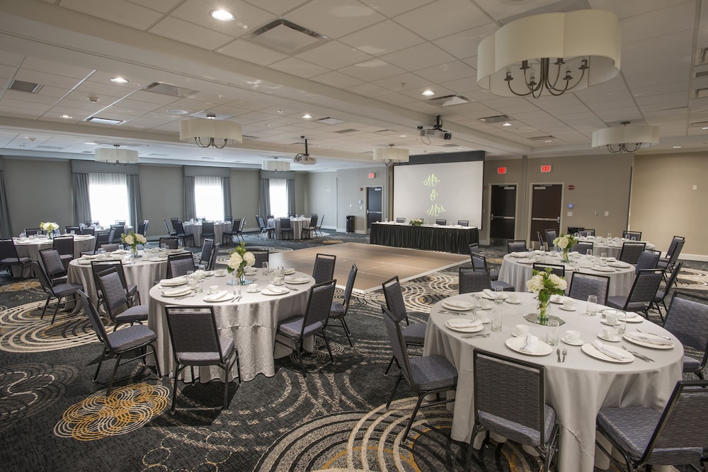 voco The Clair Cincinnati Downtown by IHG - photo 31