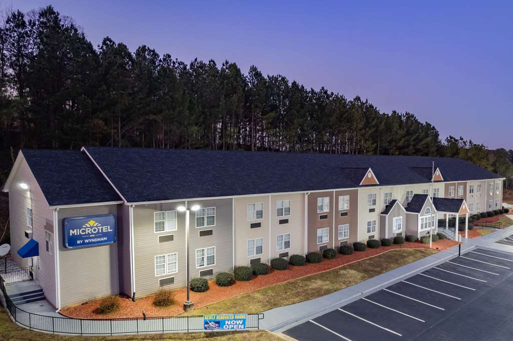 Microtel Inn & Suites By Wyndham Athens - photo 4