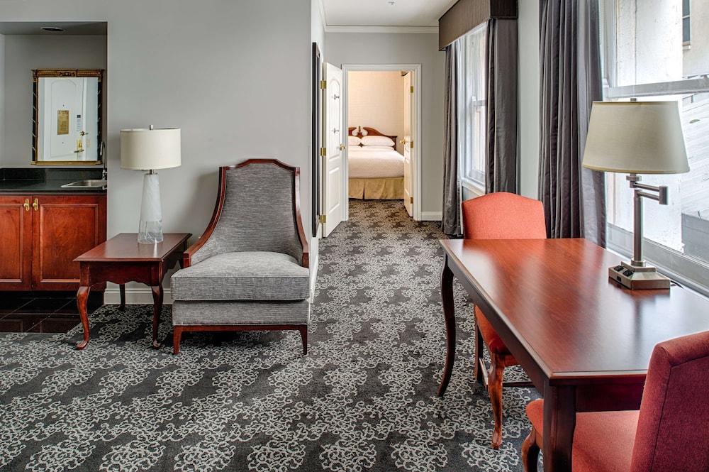 Embassy Suites by Hilton Portland Downtown - photo 29