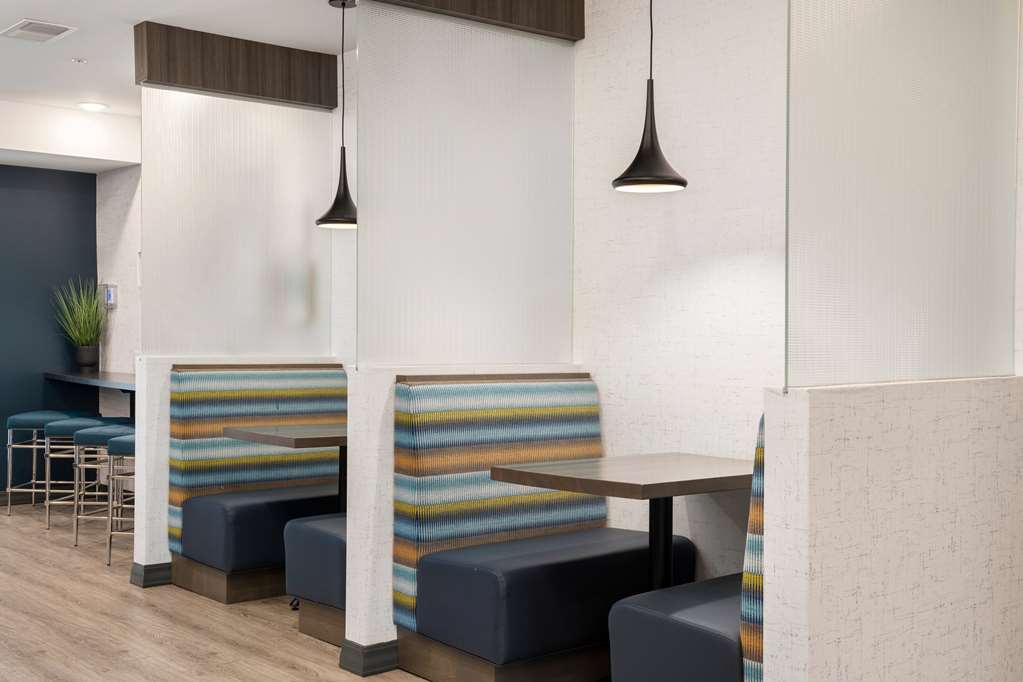 WaterWalk Extended Stay by Wyndham Minneapolis Plymouth - photo 10