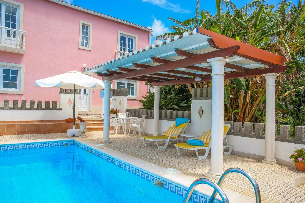 Apartamento Joana Vasconcelos Ocean view & Pool Pata da Gaivota — 4-Star Luxury Hotel in Lourinha, Portugal