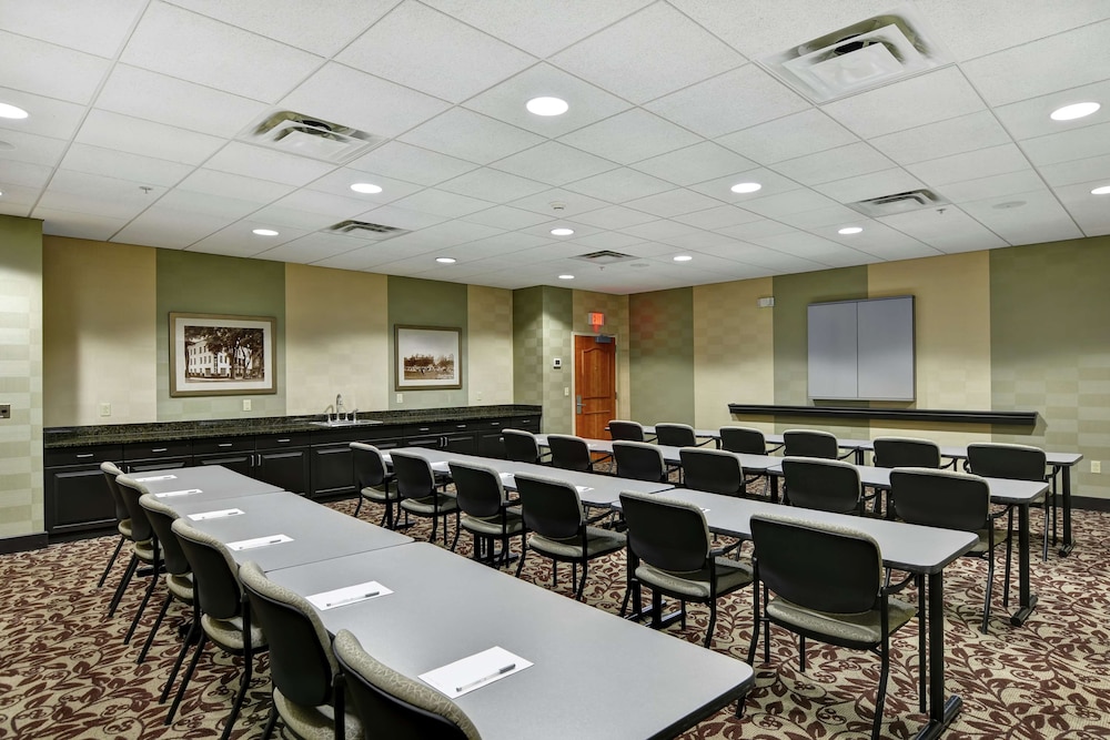 Hampton Inn Tunkhannock - photo 33