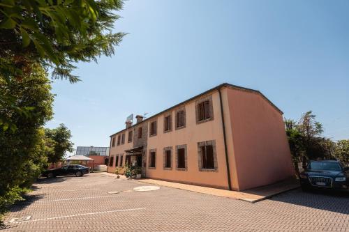 Hotel Le Corti in Ferrara, Italy