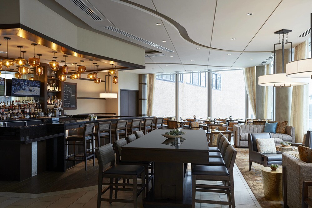Ithaca Marriott Downtown on the Commons - photo 17