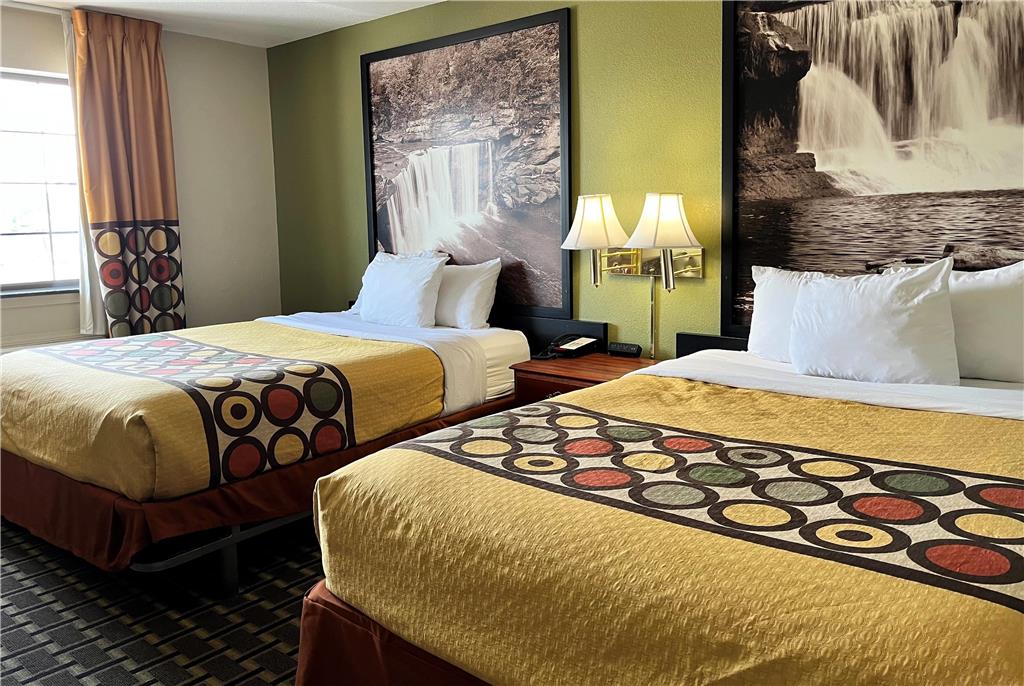 Super 8 by Wyndham Madison IN - photo 9