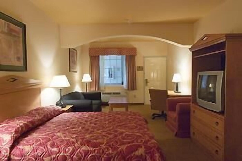 Garden Inn Hotel - photo 5