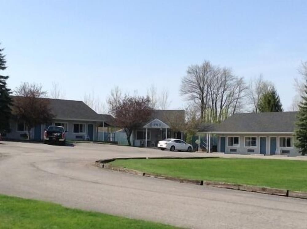 Dollinger's Motor Inn — hotel in Albion