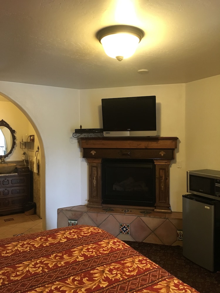 Chantico Inn - photo 9