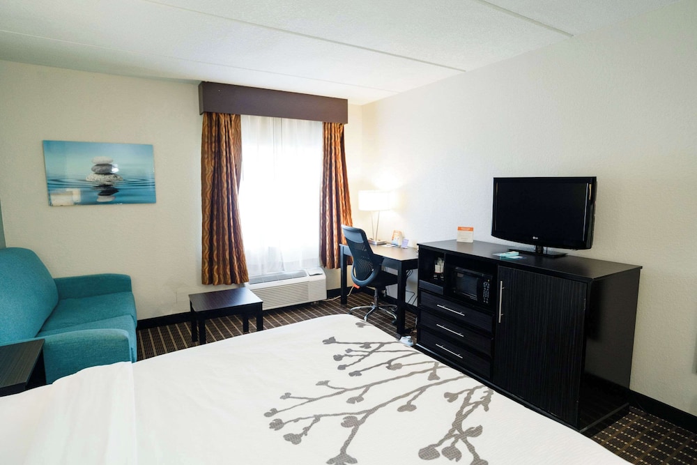 Sleep Inn & Suites Knoxville West - photo 69