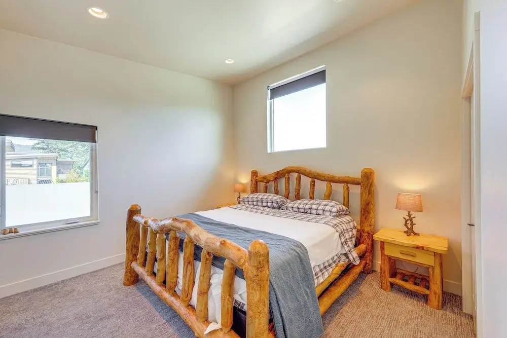1 Mi to Lake: Upscale Condo in Whitefish Resort - photo 3
