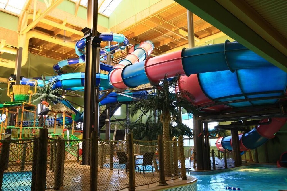Maui Sands Resort & Indoor Waterpark - photo 31