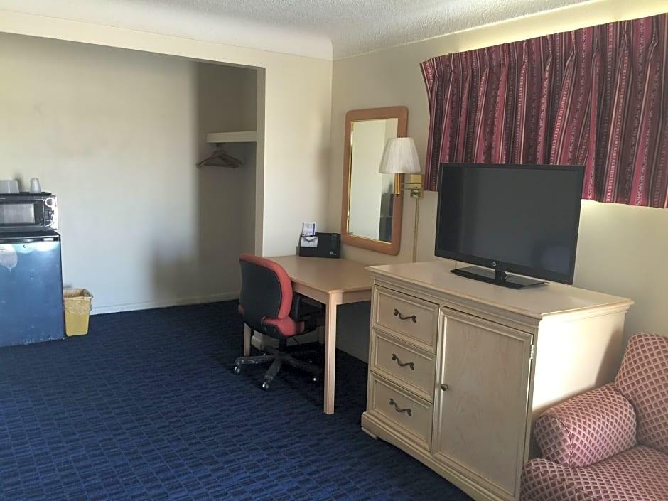 Americas Best Value Inn & Suites East Toledo Millbury - photo 13