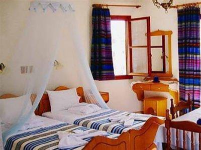 Archangelos Village — Kokkari — photo 4