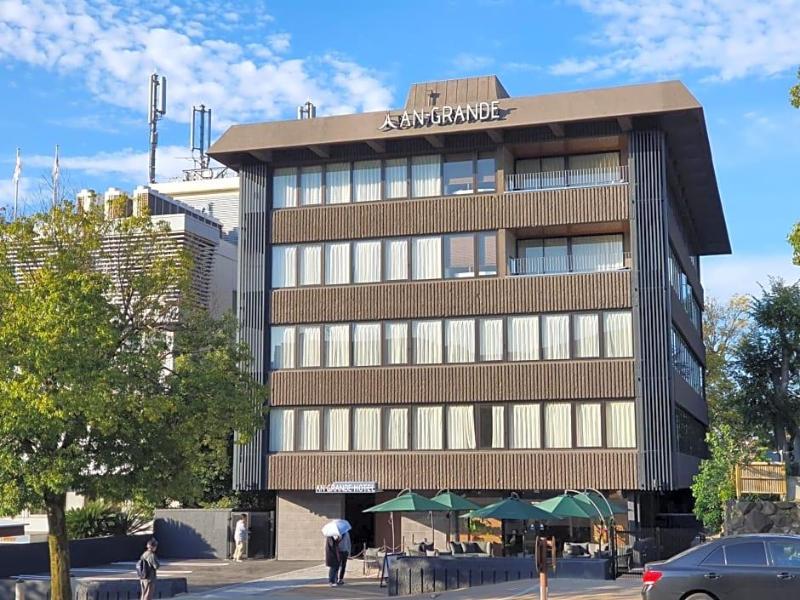 An Grande Eo Eu E A Aeao in Nara-Shi, Japan