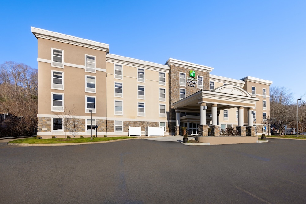 Holiday Inn Express Hotel & Suites Danbury I 84 by IHG - photo 57