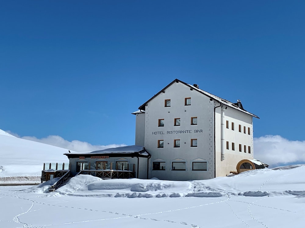 Hotel Col Di Lana — hotel in Canazei