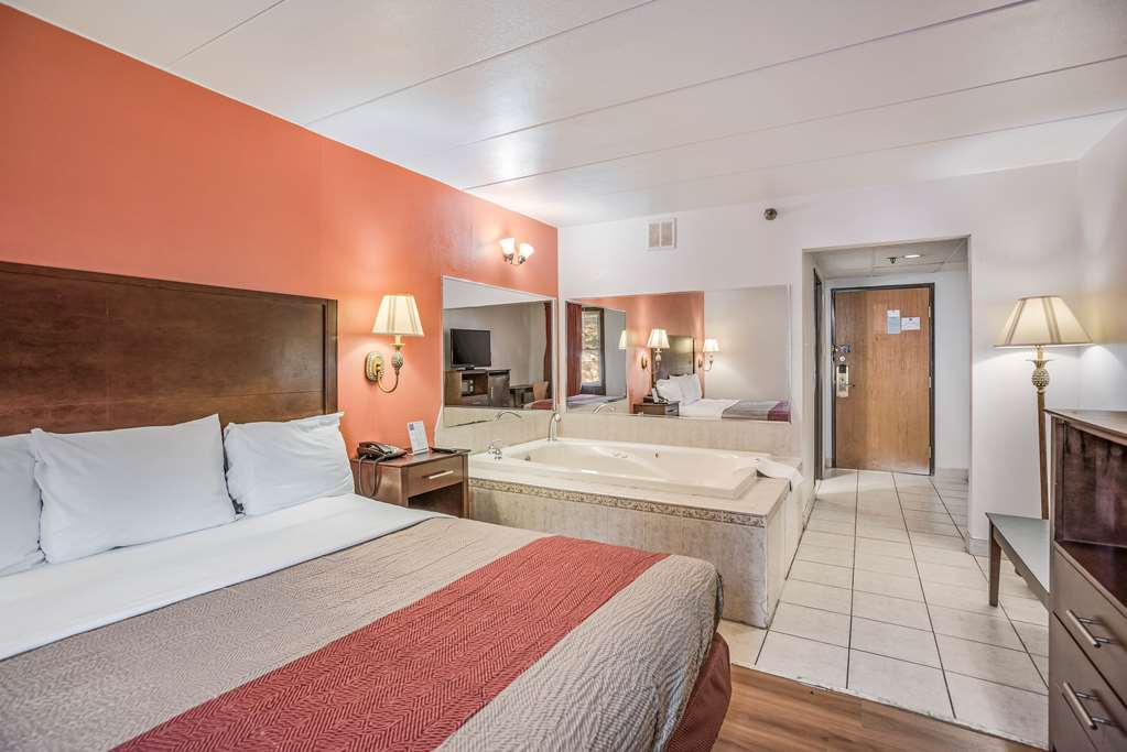 Motel 6 Levittown PA Bensalem - photo 11