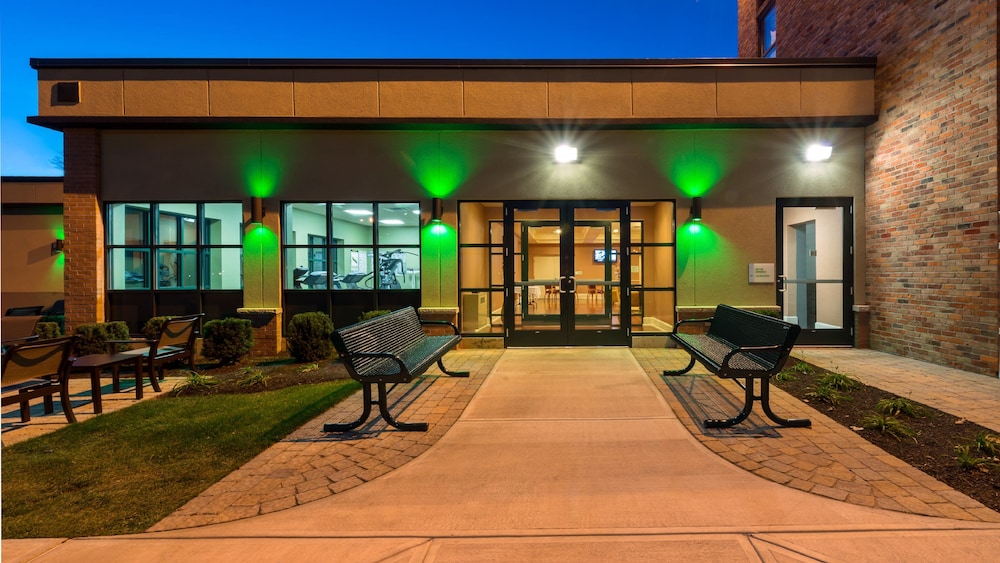 Holiday Inn Saratoga Springs by IHG - photo 48